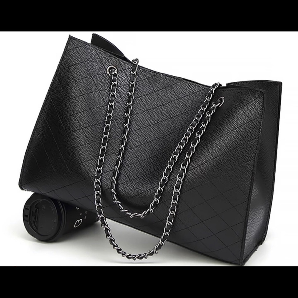 Luxury tote